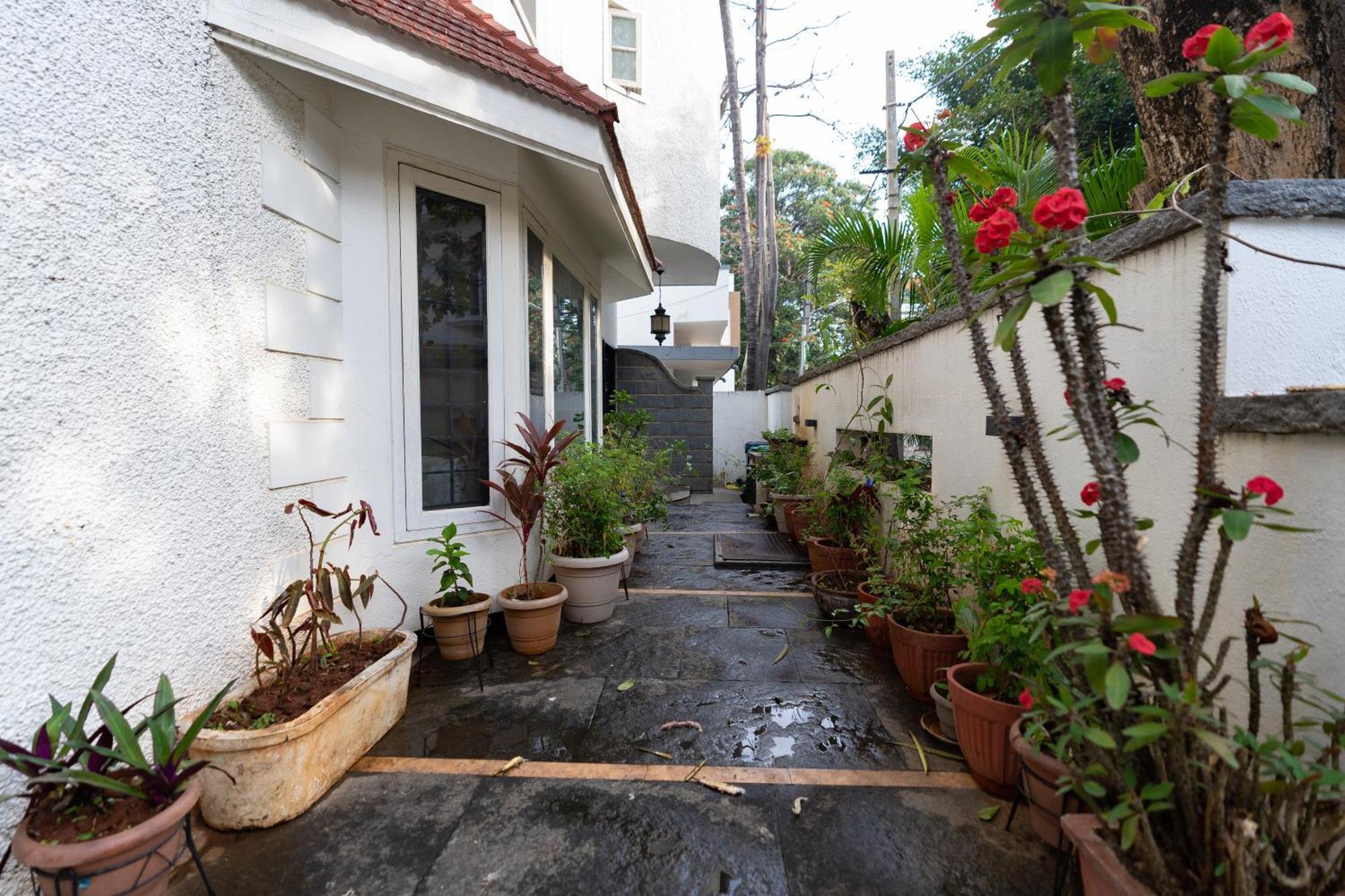 Bed and Breakfast Luho 187 Bangalore Exterior foto